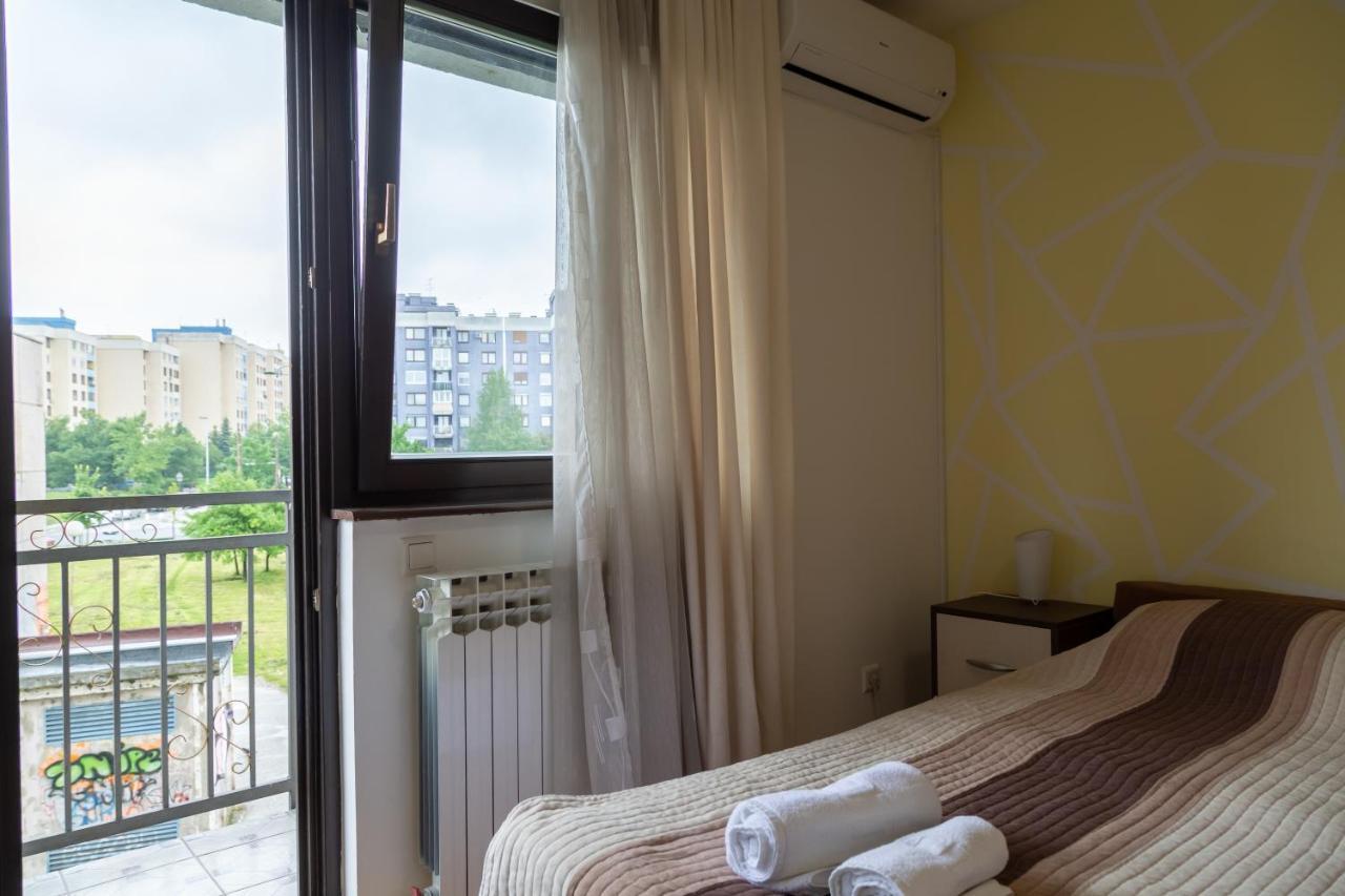 Sun Garden Sarajevo Aparthotel Luaran gambar