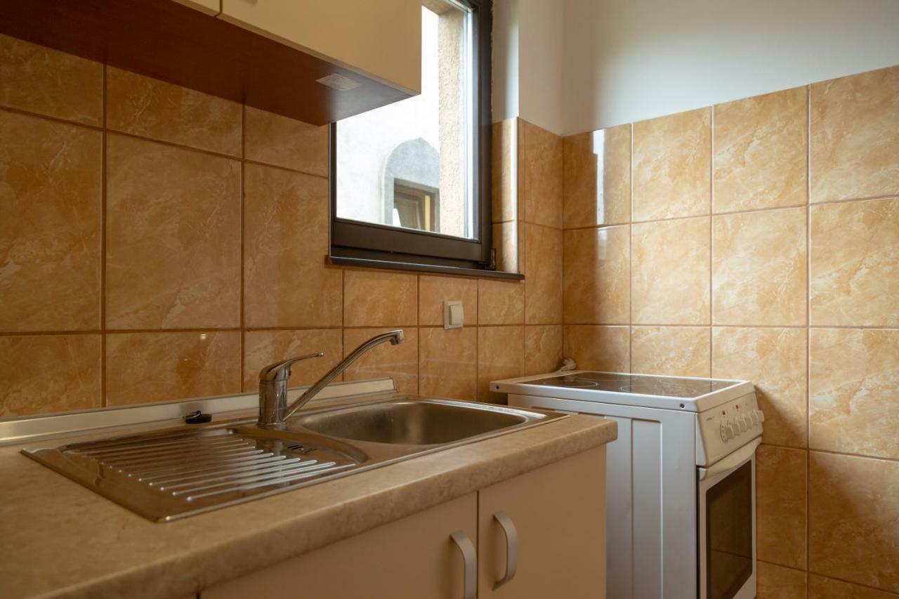 Sun Garden Sarajevo Aparthotel Luaran gambar