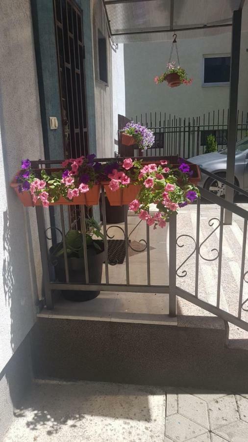 Sun Garden Sarajevo Aparthotel Luaran gambar
